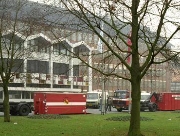 Firetrucks in front of main RIVM building