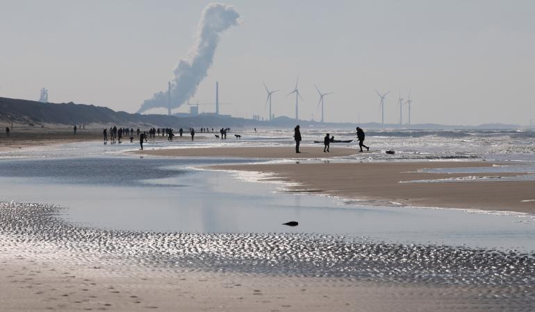 RIVM: stofregens Tata Steel hebben 'ongewenst effect' op gezondheid  kinderen